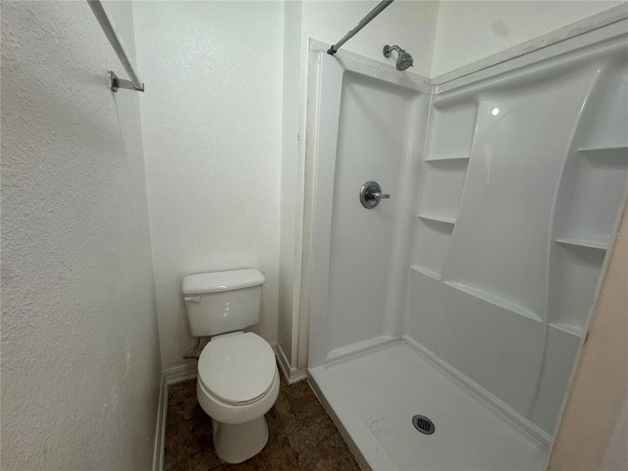 Listing Photo 9