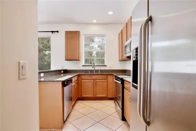 Listing Photo 9