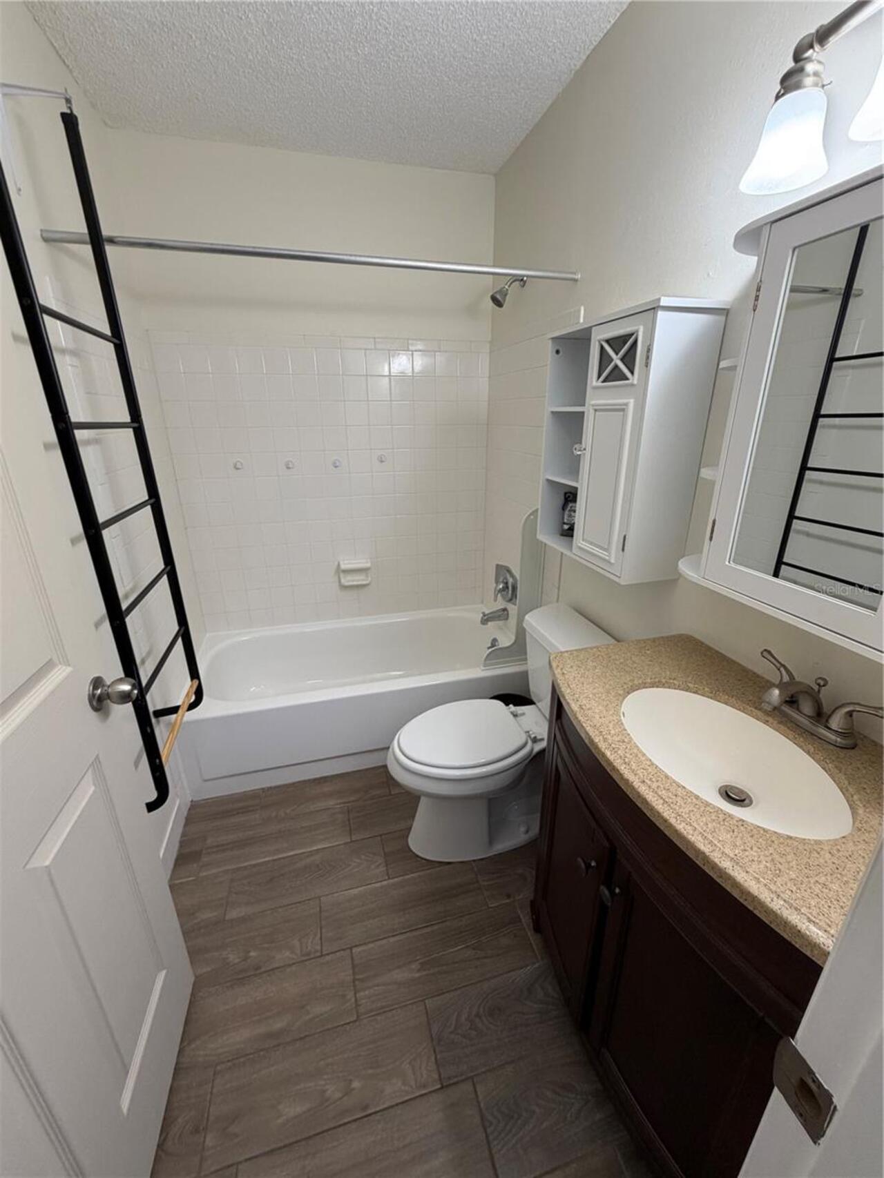 Listing Photo 42