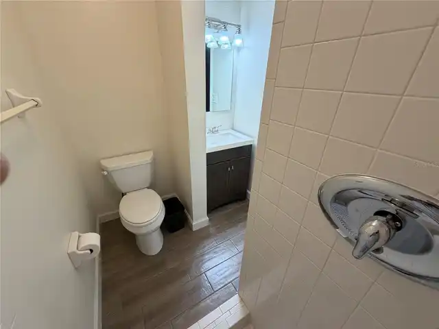 Listing Photo 34