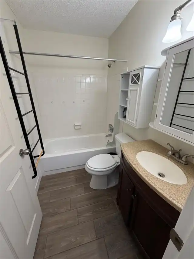 Listing Photo 42