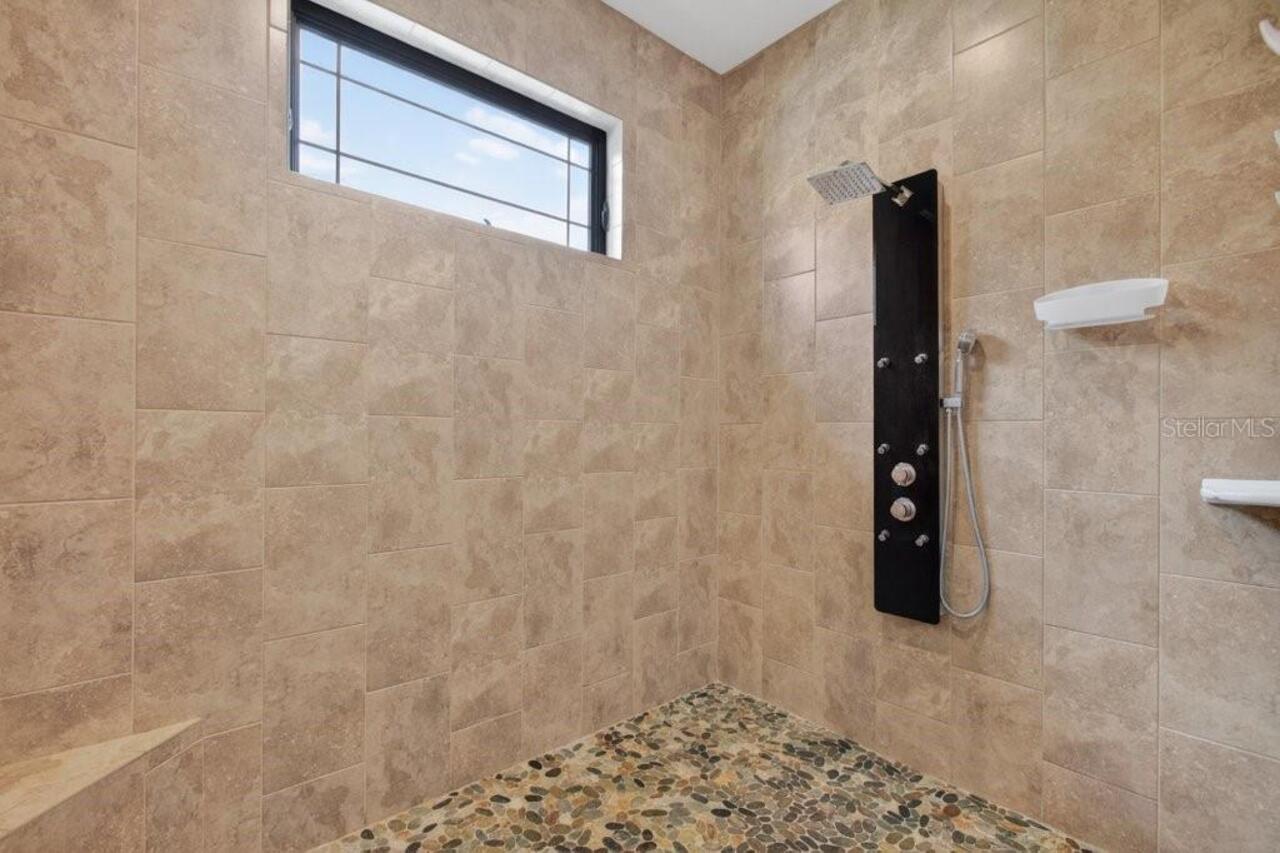 Listing Photo 39