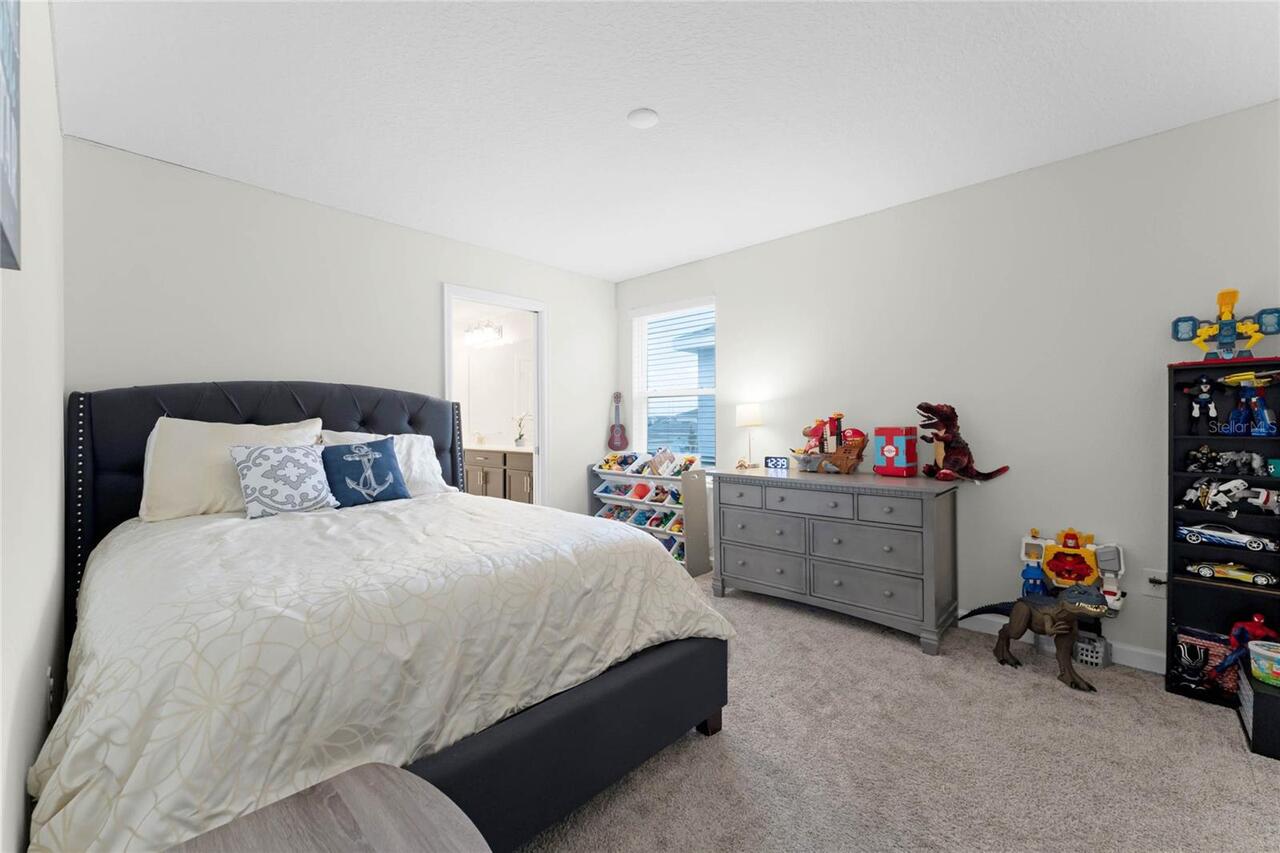 Listing Photo 17