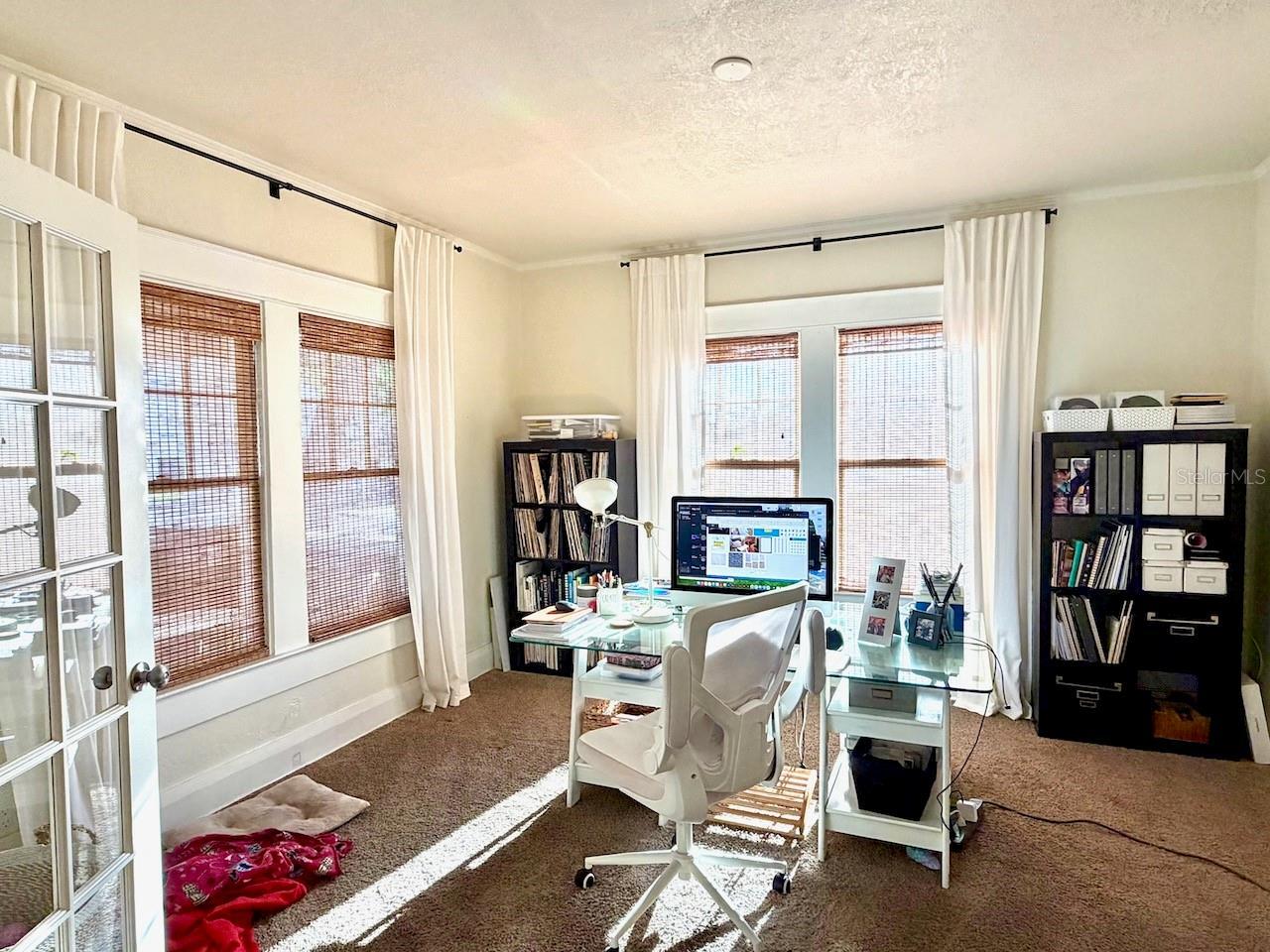 Listing Photo 9