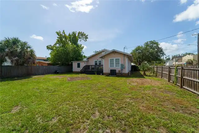 Listing Photo 17