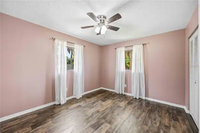 Listing Photo 33