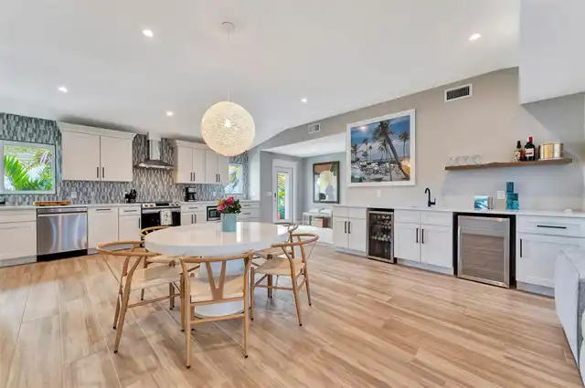 Listing Photo 15