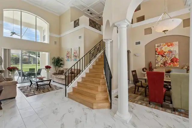 Listing Photo 8