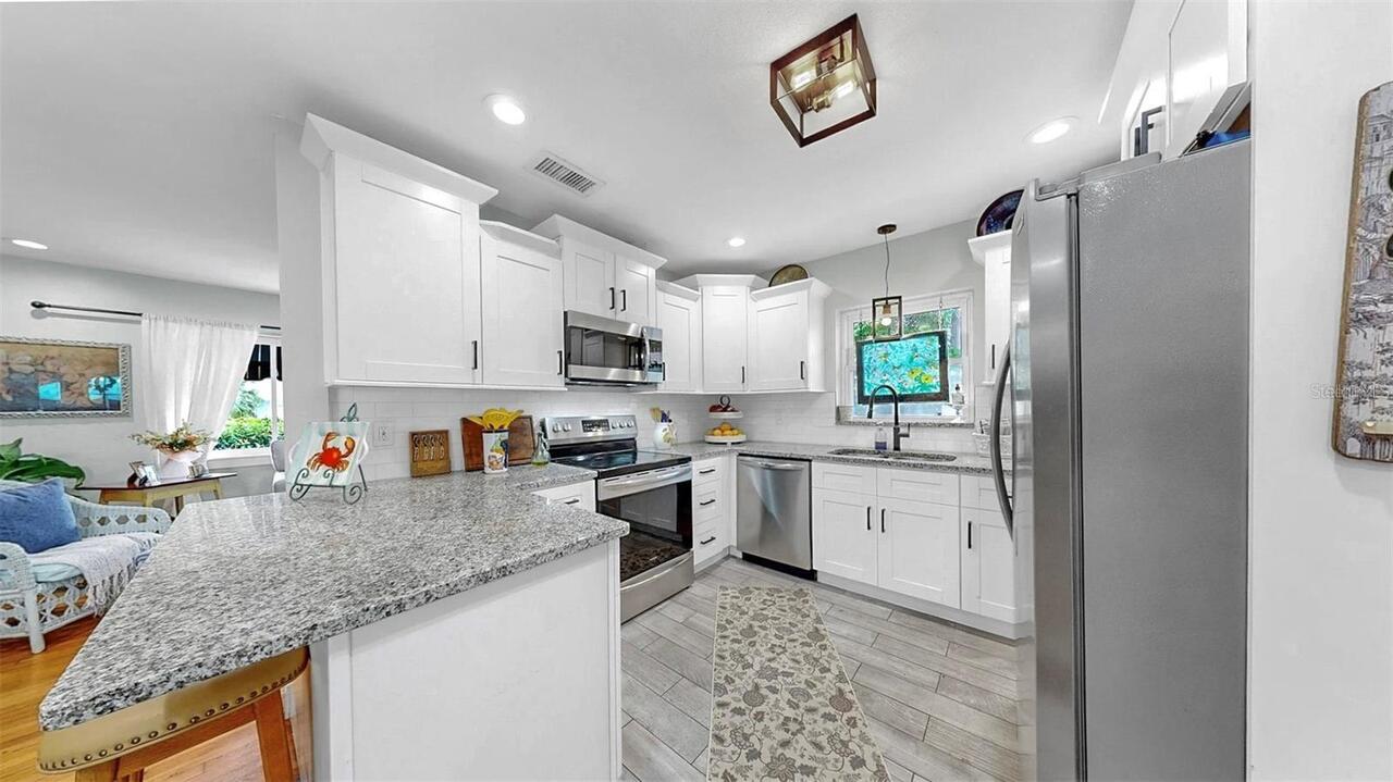 Listing Photo 9