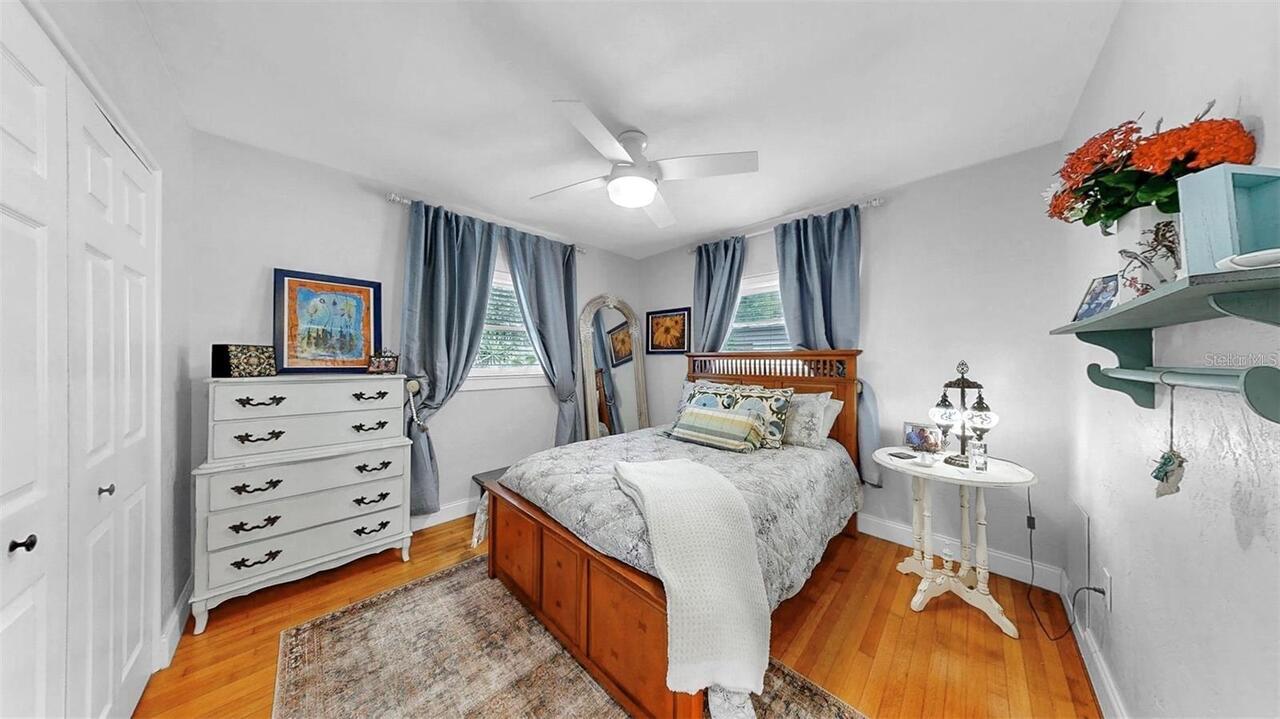 Listing Photo 18