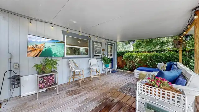 Listing Photo 38