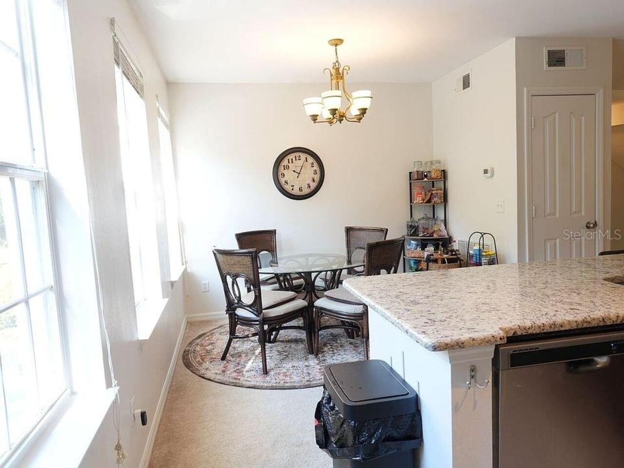 Listing Photo 12