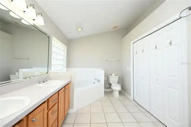 Listing Photo 23