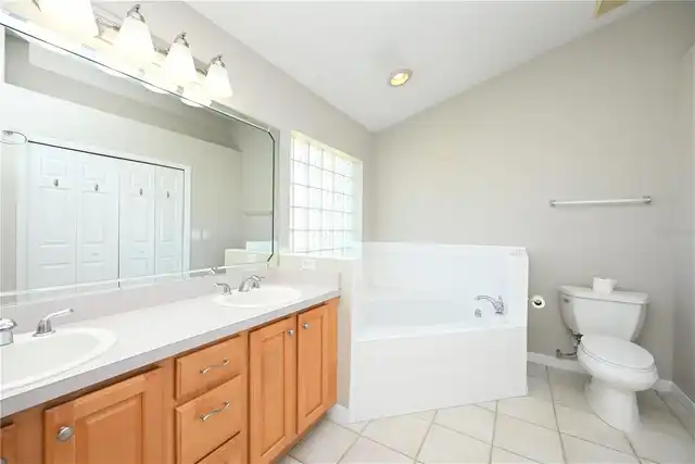 Listing Photo 25