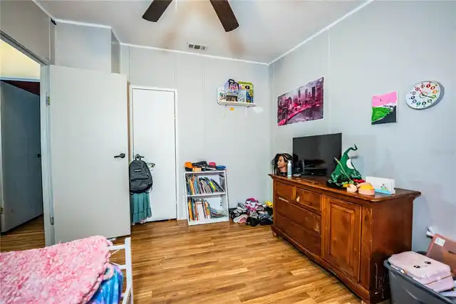 Listing Photo 21