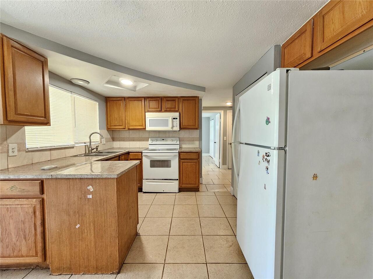 Listing Photo 7