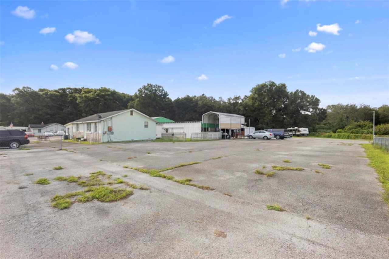 Listing Photo 15