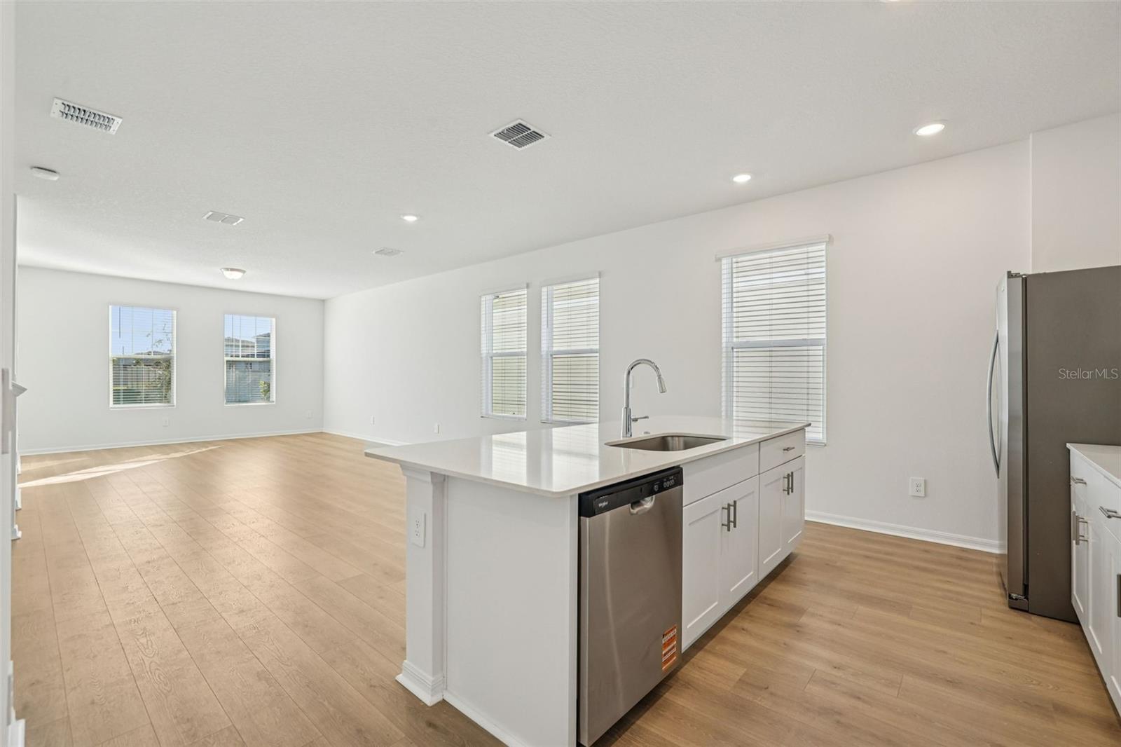 Listing Photo 14