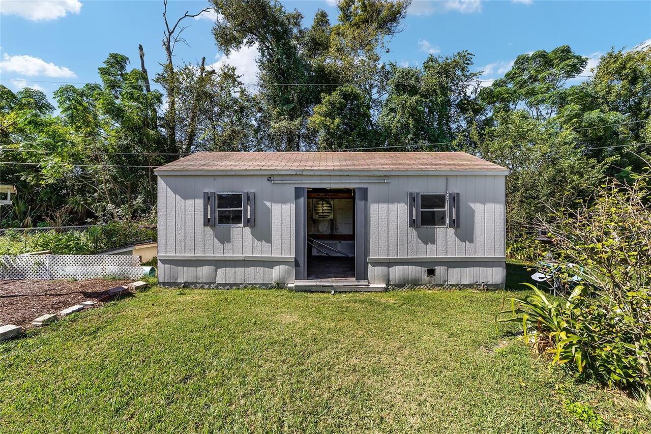Listing Photo 17