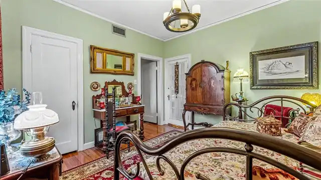 Listing Photo 25
