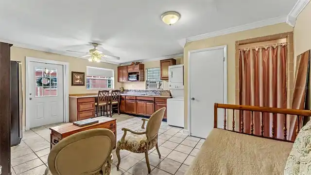Listing Photo 29