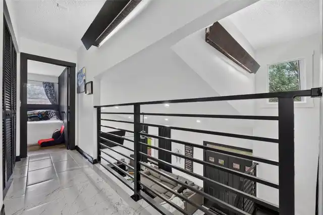 Listing Photo 23