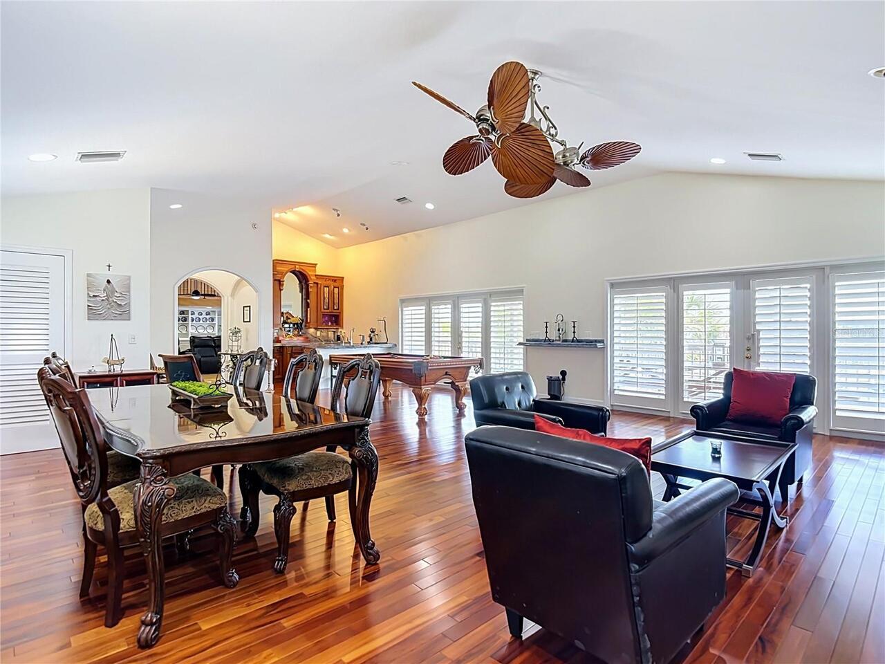 Listing Photo 16