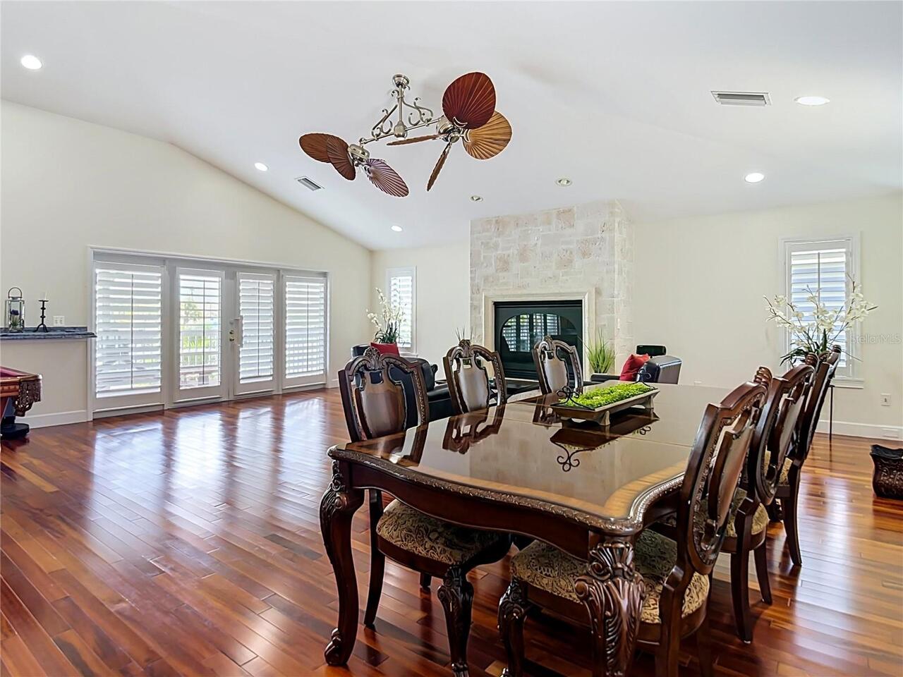 Listing Photo 17