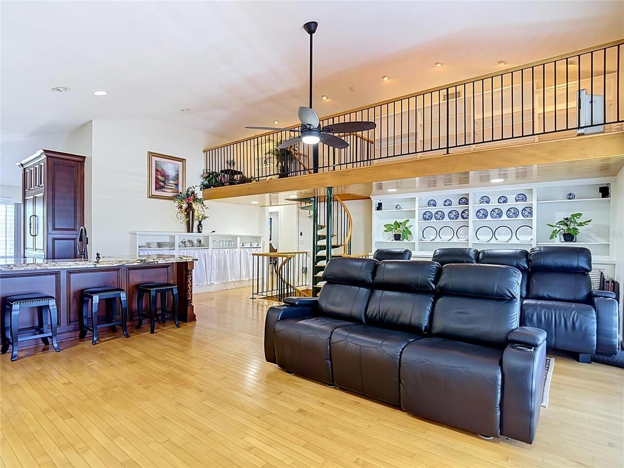 Listing Photo 18