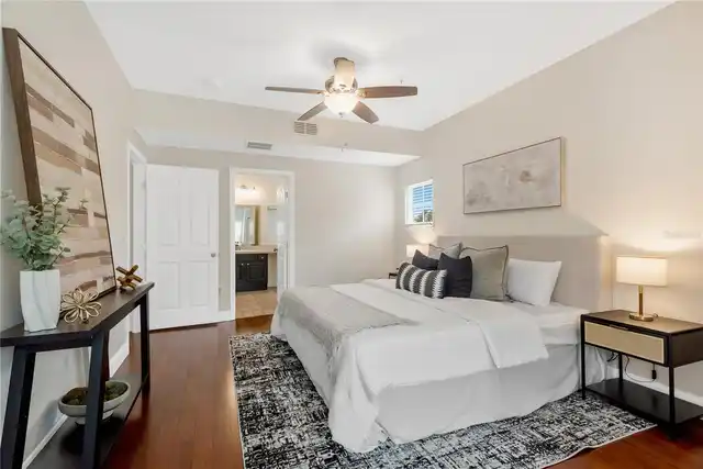 Listing Photo 14