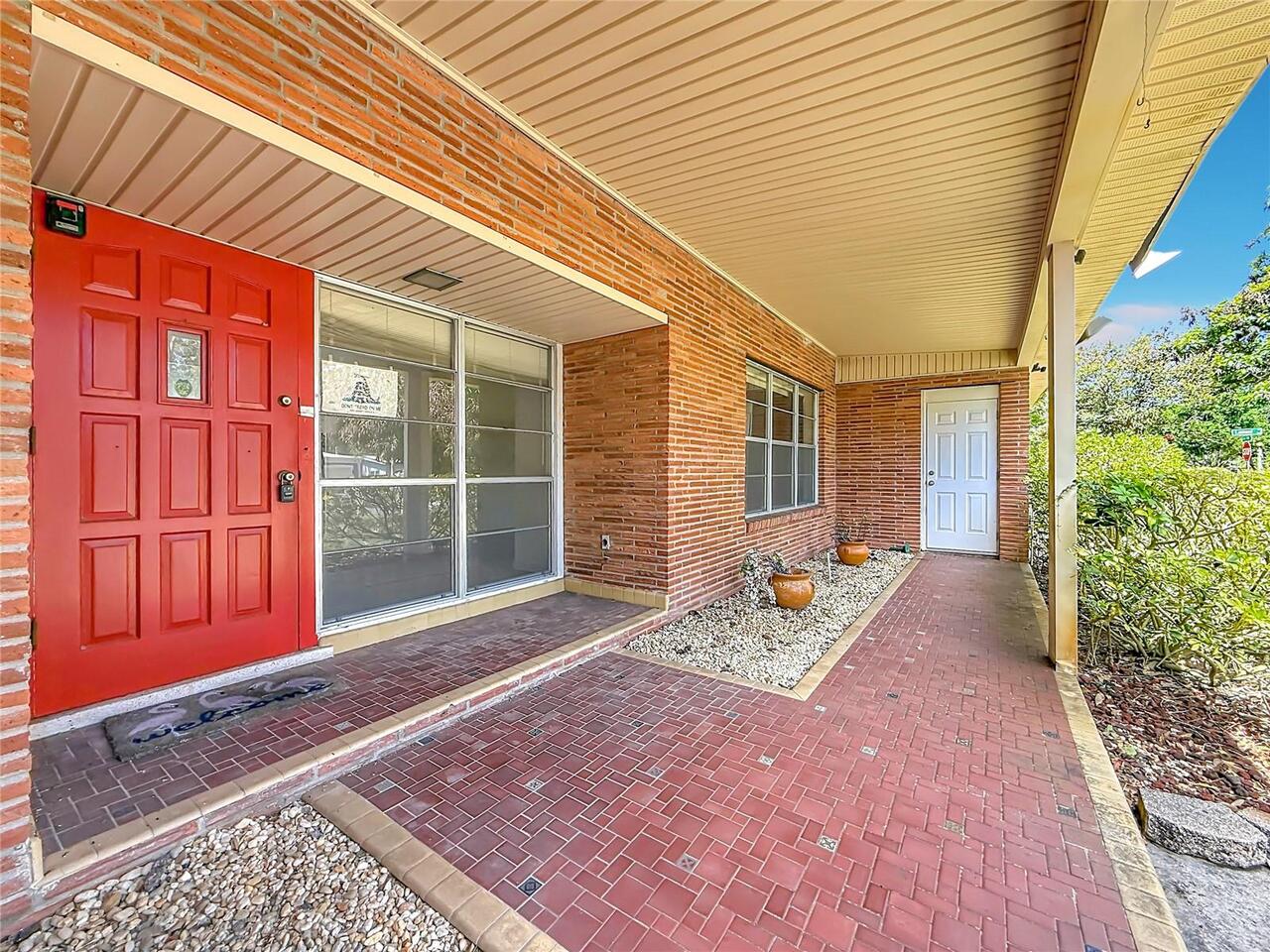 Listing Photo 6