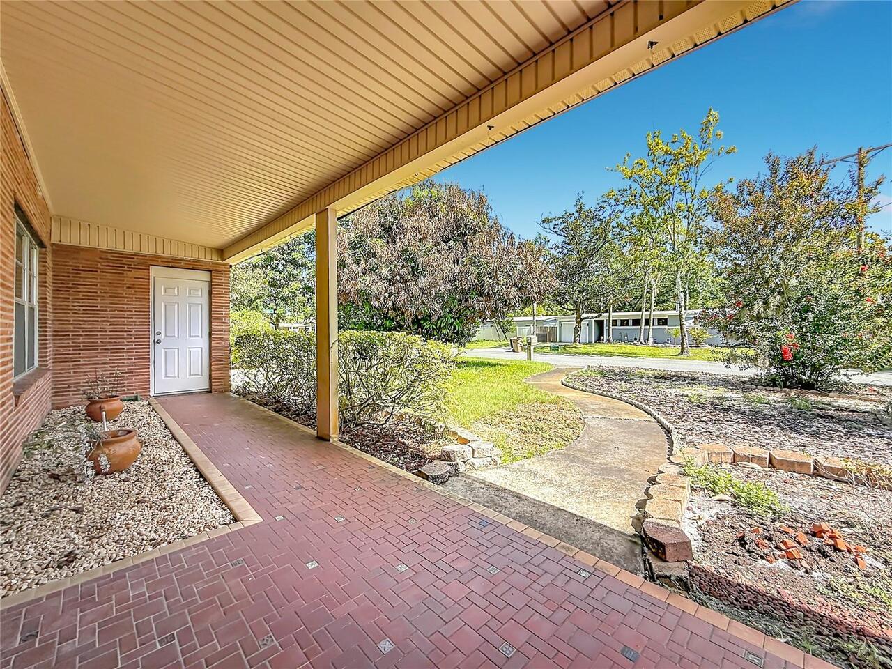 Listing Photo 7