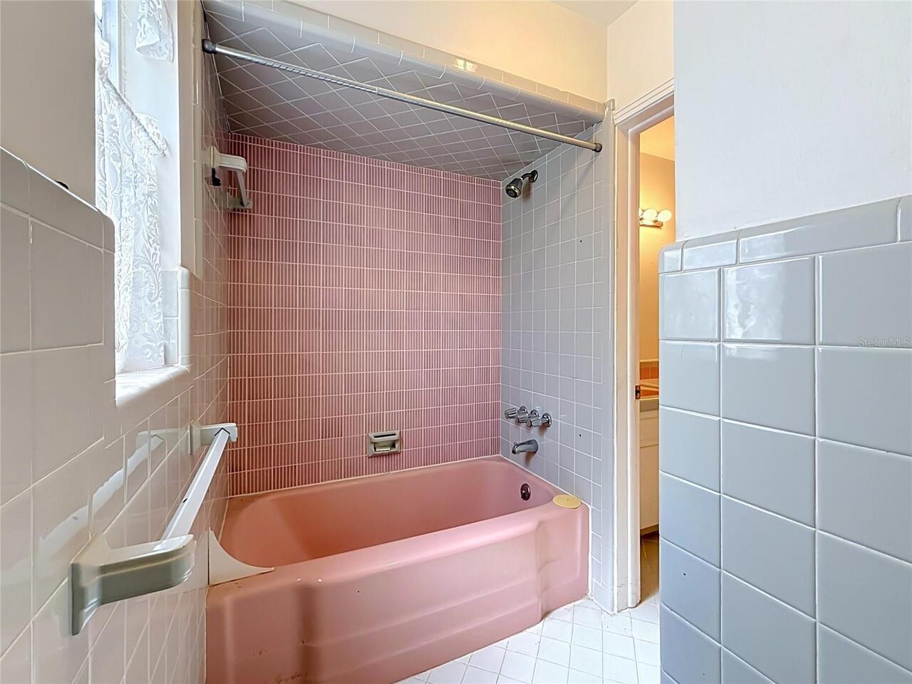 Listing Photo 24