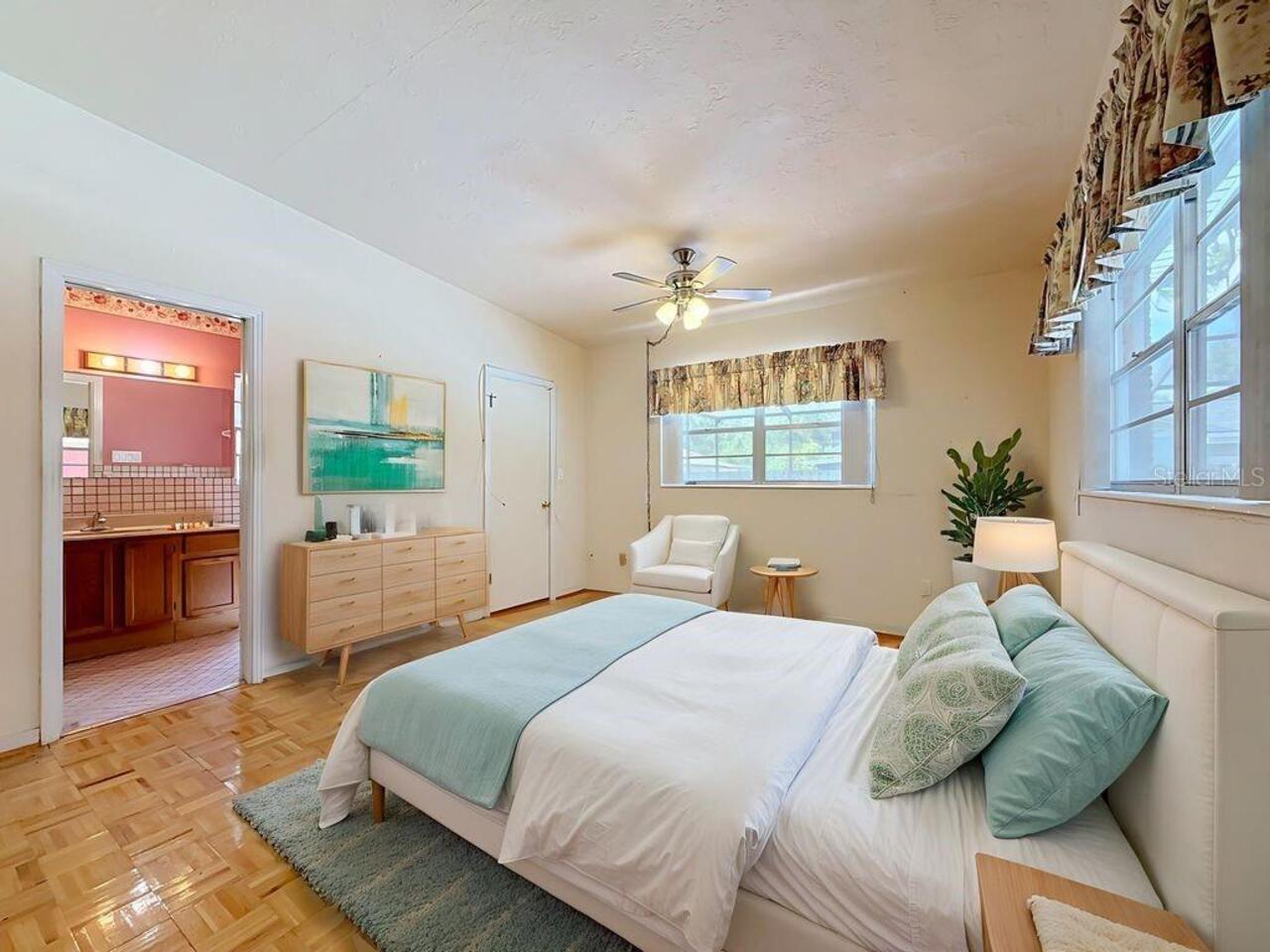 Listing Photo 19