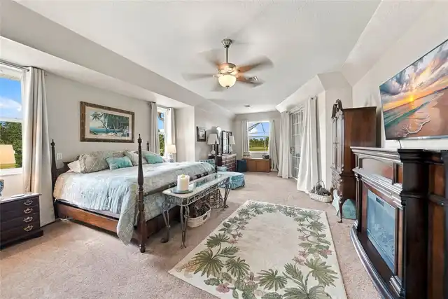 Listing Photo 10