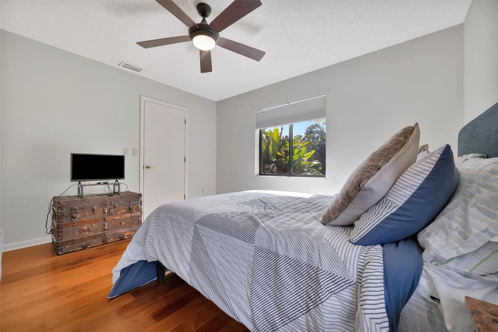 Listing Photo 53