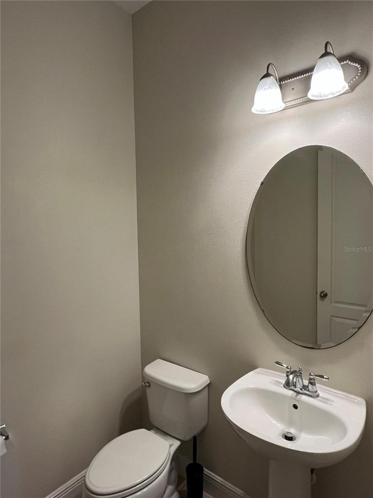 Listing Photo 10