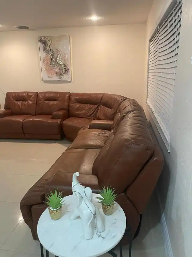 Listing Photo 8