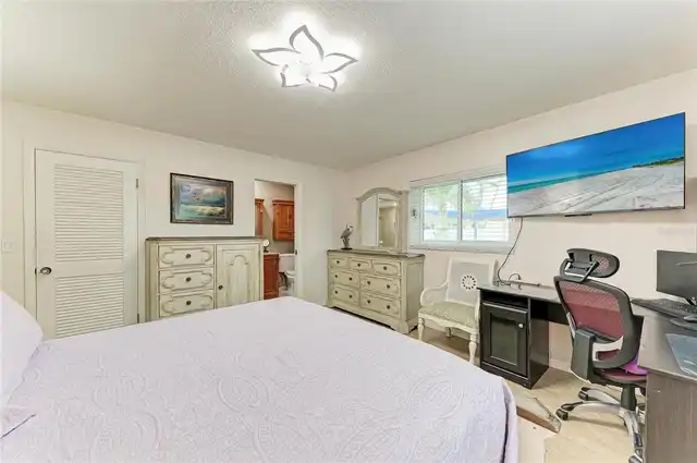 Listing Photo 35