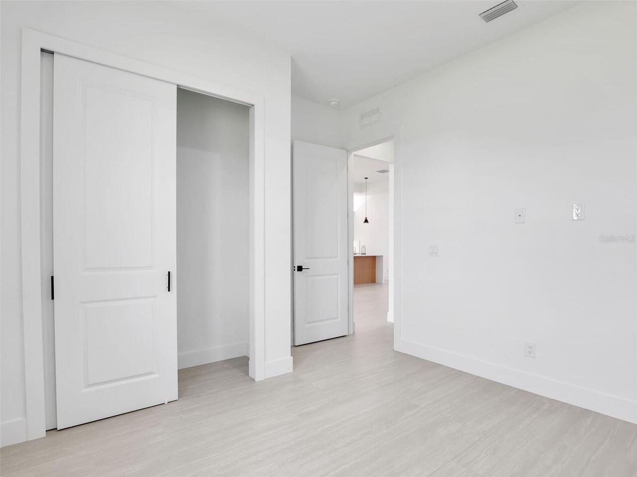 Listing Photo 26