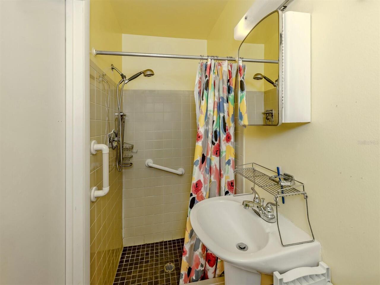 Listing Photo 25