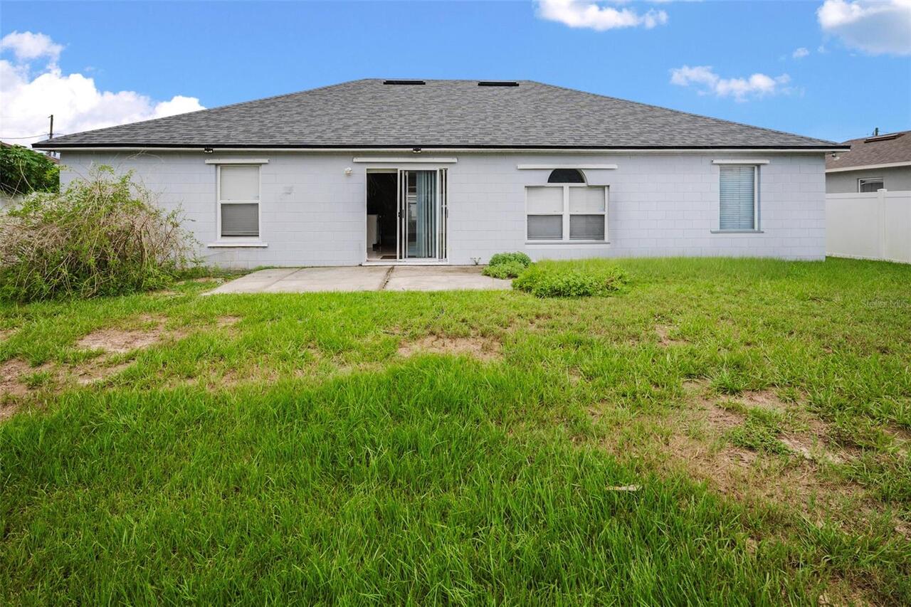 Listing Photo 14