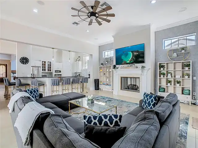Listing Photo 18