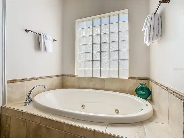 Listing Photo 20