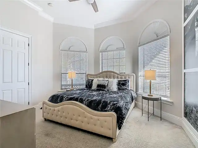 Listing Photo 35