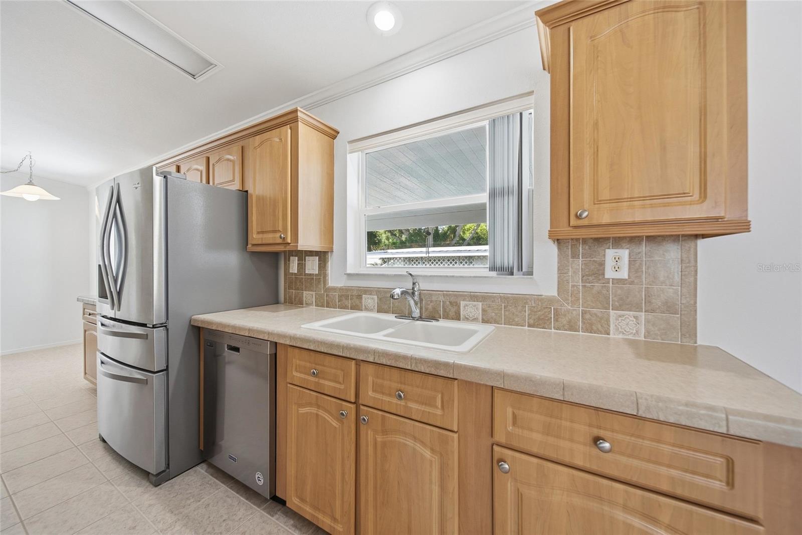 Listing Photo 9