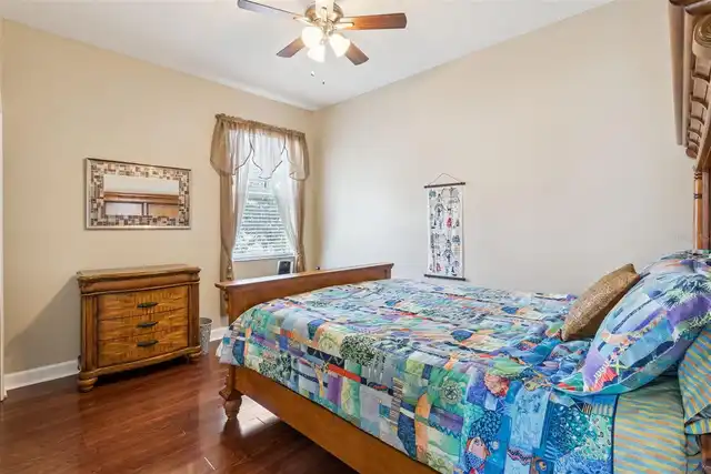 Listing Photo 23