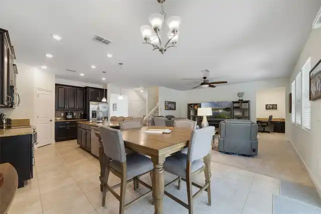 Listing Photo 16