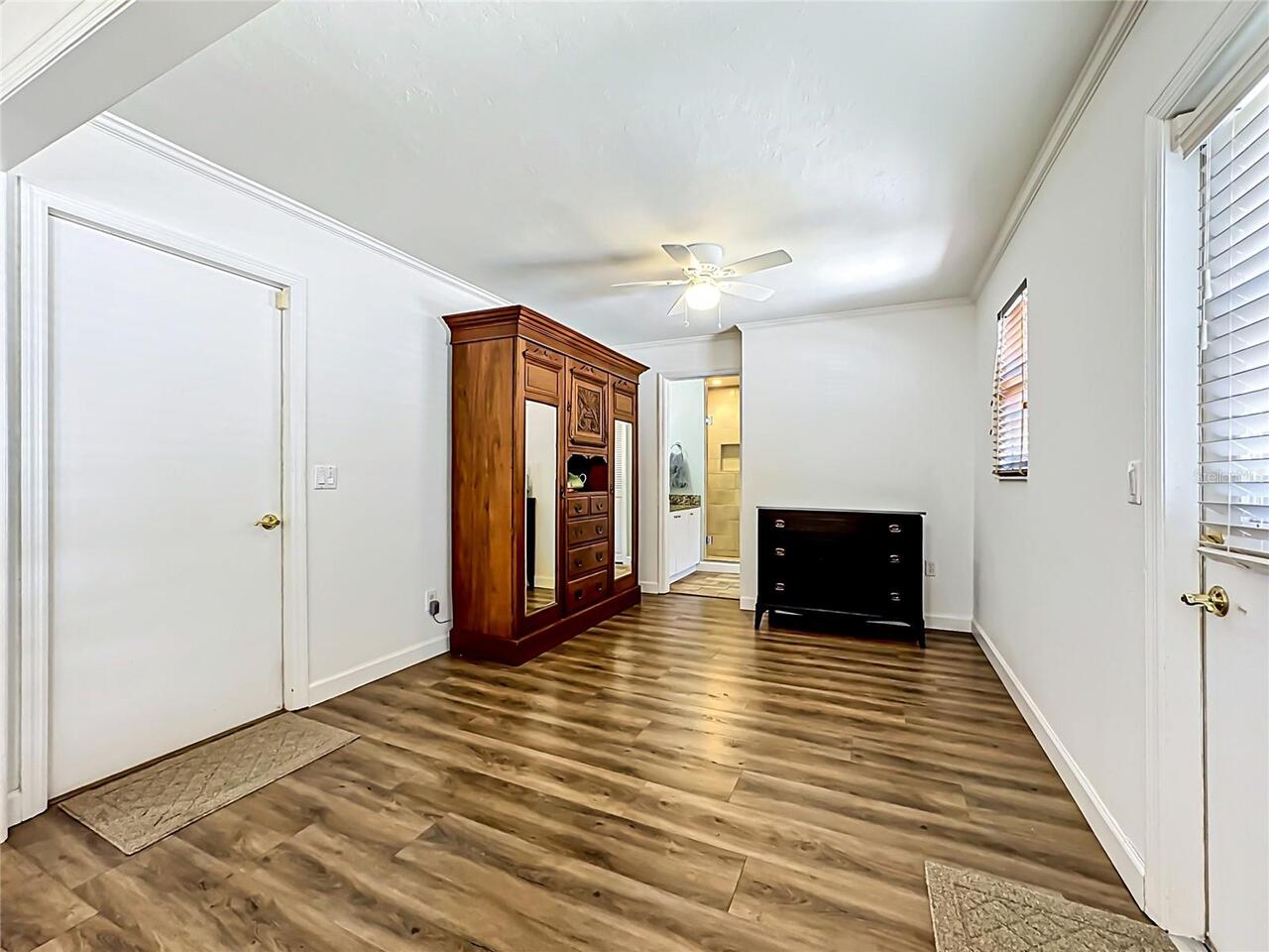 Listing Photo 35