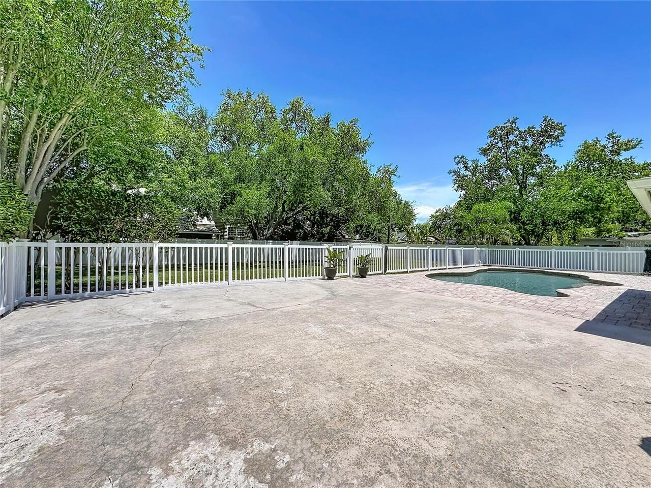 Listing Photo 63
